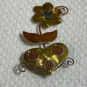 Vintage boho festival handmade heart flower brooch